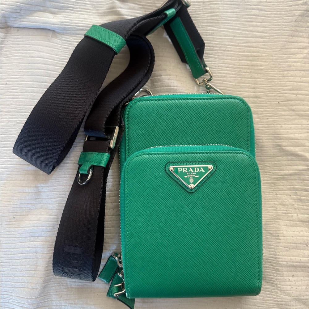 PRADA SAFFIANO CROSSBODY/PHONE HOLDER UNISEX